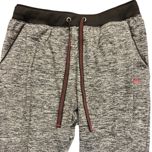 Tommy Bahama mens lounge set hoodie is large pants are medium - Picture 4 of 7